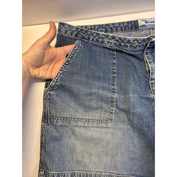 Vintage (90s/00s‎ Y2K) Old Navy denim Jean Shorts W/ square pockets (size 18) - Picture 4 of 10